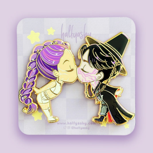 Rujinu-Idol Kissing Cuties Enamel Pin