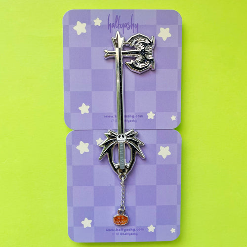 Pumpkin Keyblade Enamel Pin (Silver)