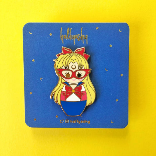 Kokeshi V Enamel Pin